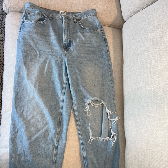 BDG light wash high rise baggy jeans size 32 - Picture 4 of 5